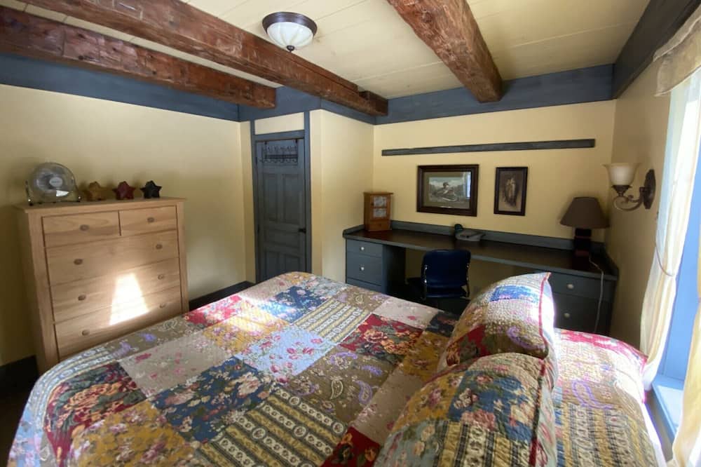 Photo of Bedroom in Embden