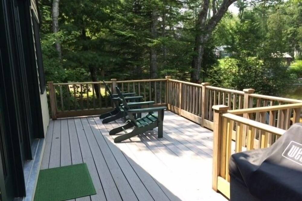 Photo of Patio Balcony in Otis