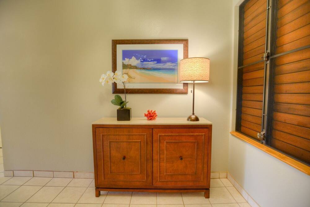 Photo of Others in Kahana