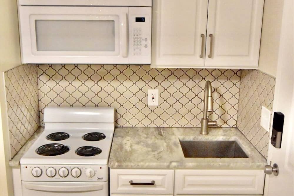 Photo of Kitchen in Chautauqua