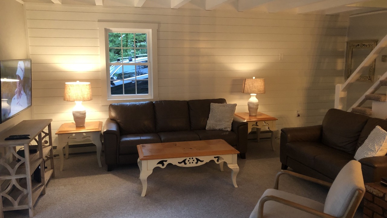 Photo of Livingroom in Bolton Landing