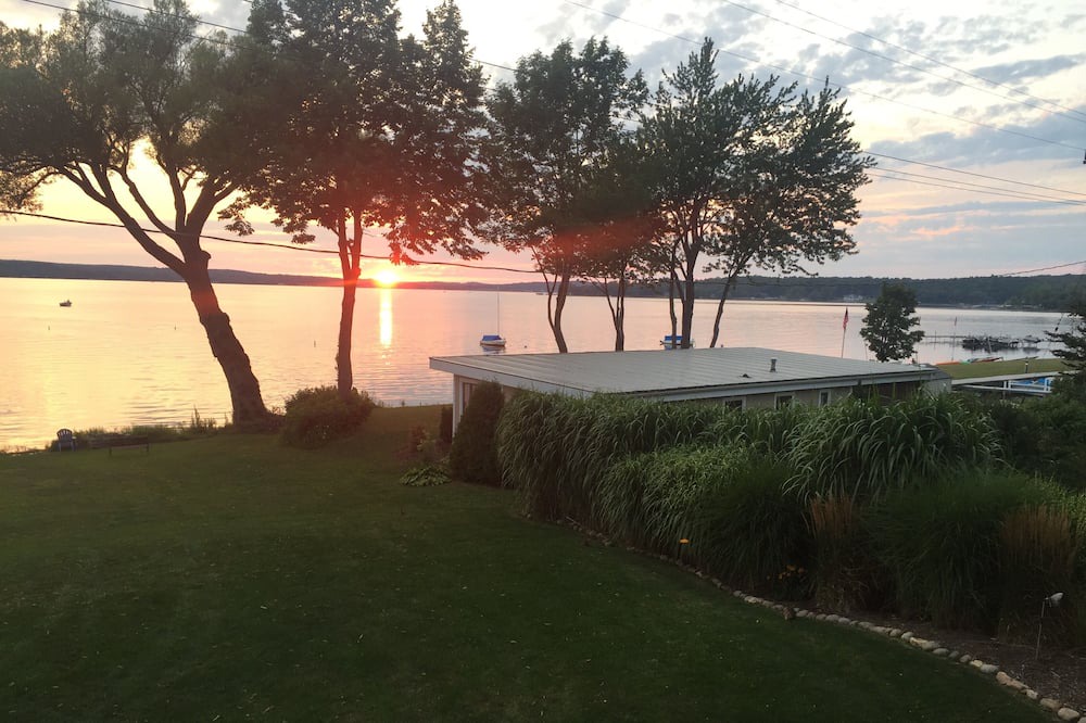 Photo of Outdoor in Niobe