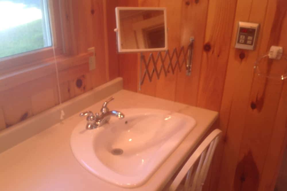 Photo of Bathroom in Ocean Point