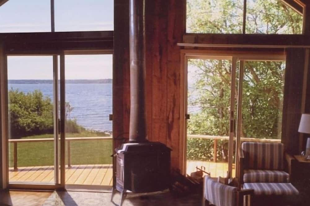 Photo of Bedroom in Trenton