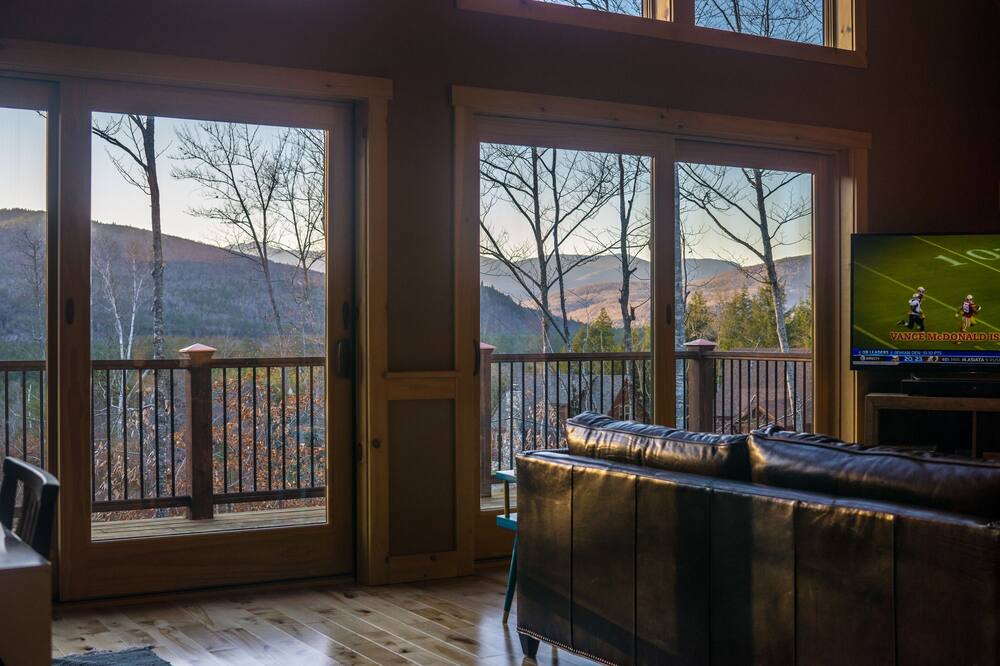 Photo of Livingroom in Sunday River Area