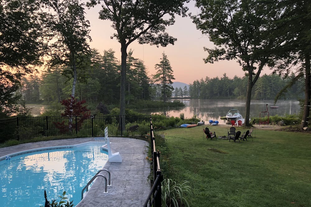 Photo of Outdoor in Center Conway