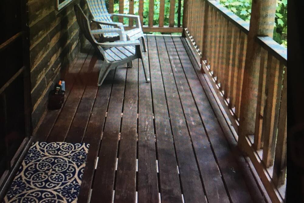 Photo of Patio Balcony in Beaver Cove