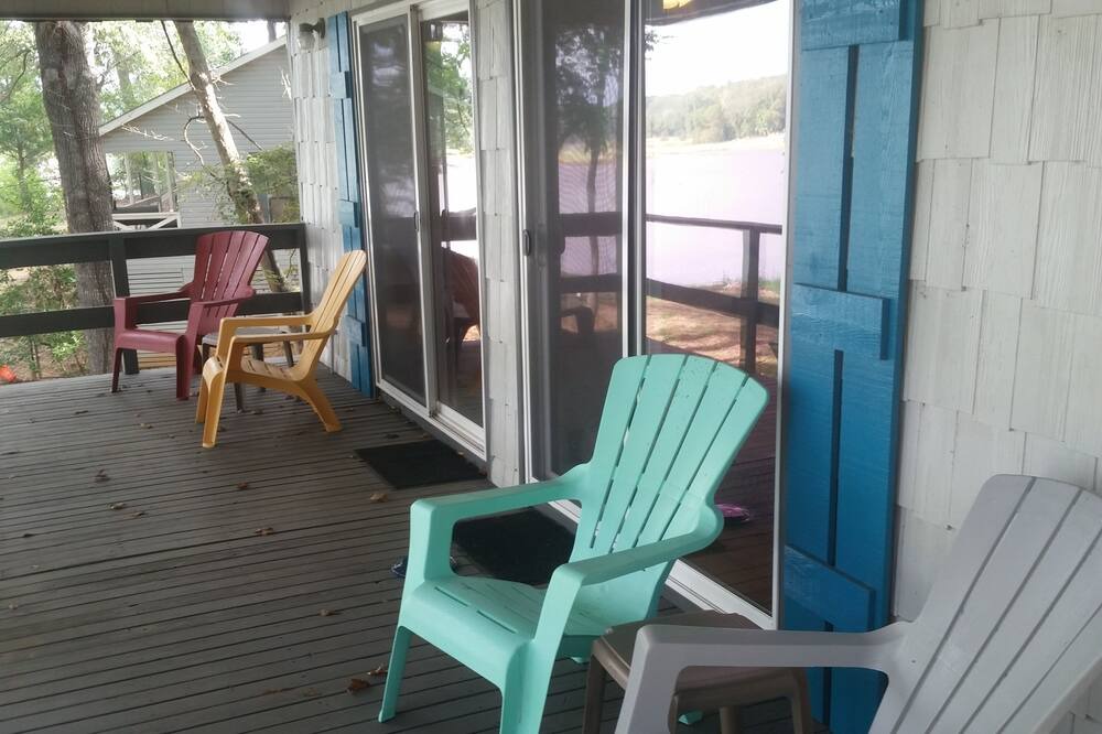 Photo of Patio Balcony in Flint
