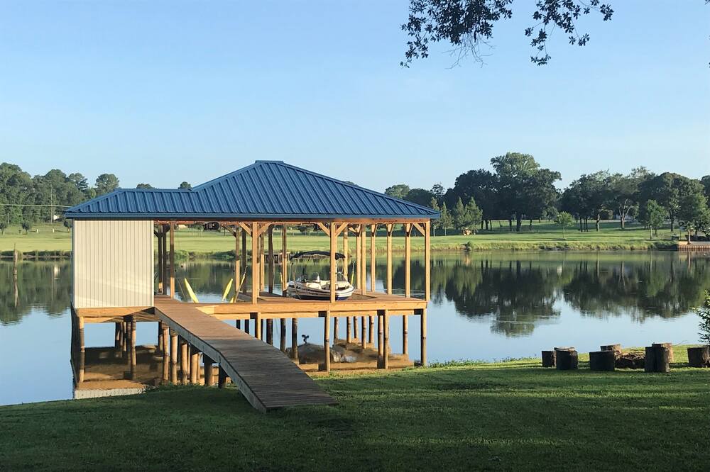 Photo of Outdoor in Flint