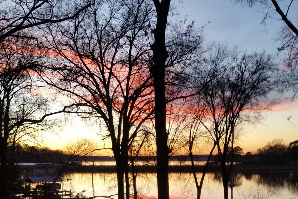 Photo of Outdoor in Flint