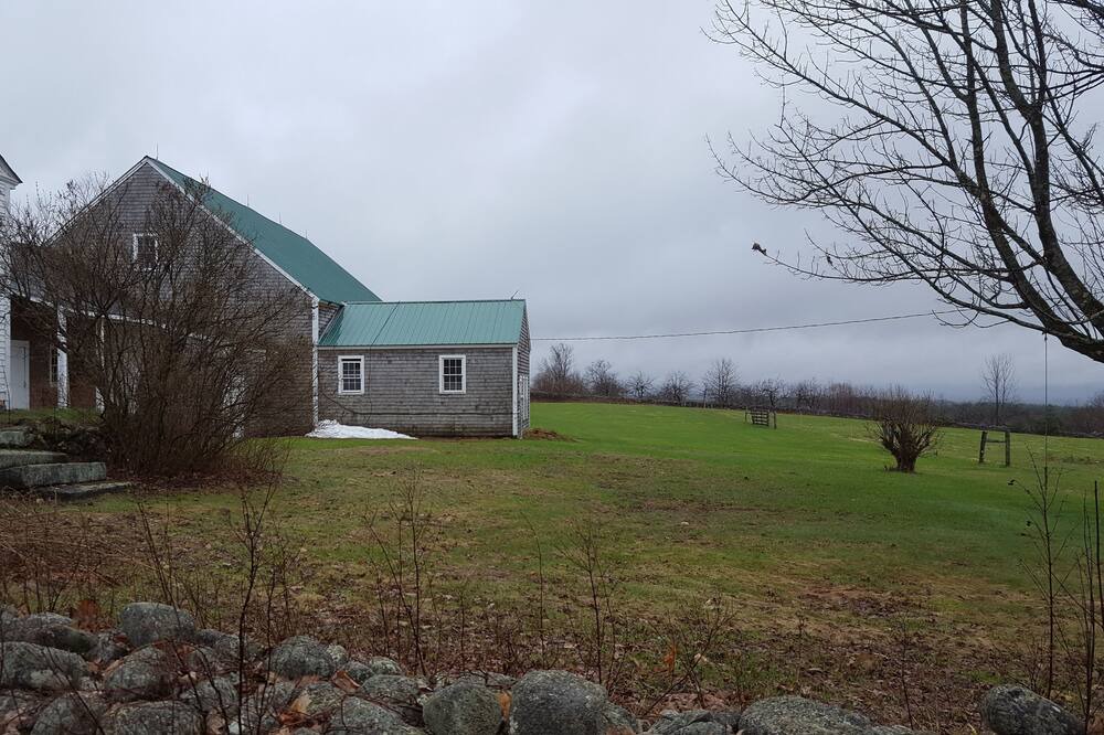 Photo of Outdoor in Center Lovell