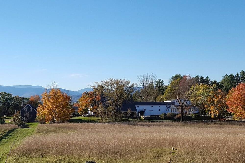 Photo of Outdoor in Center Lovell