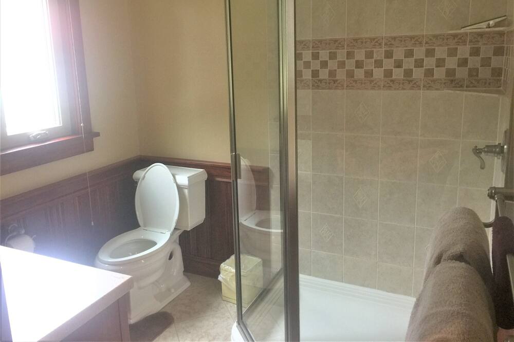 Photo of Bathroom in Stow