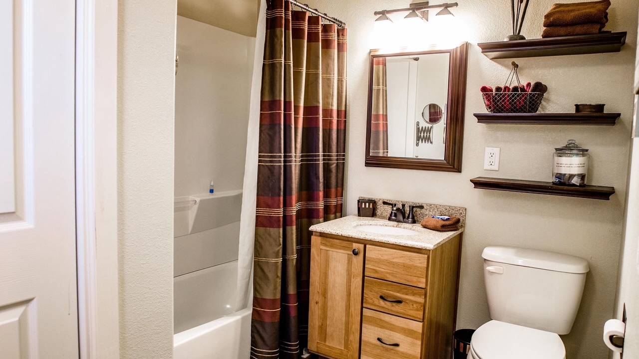 Photo of Bathroom in Grove