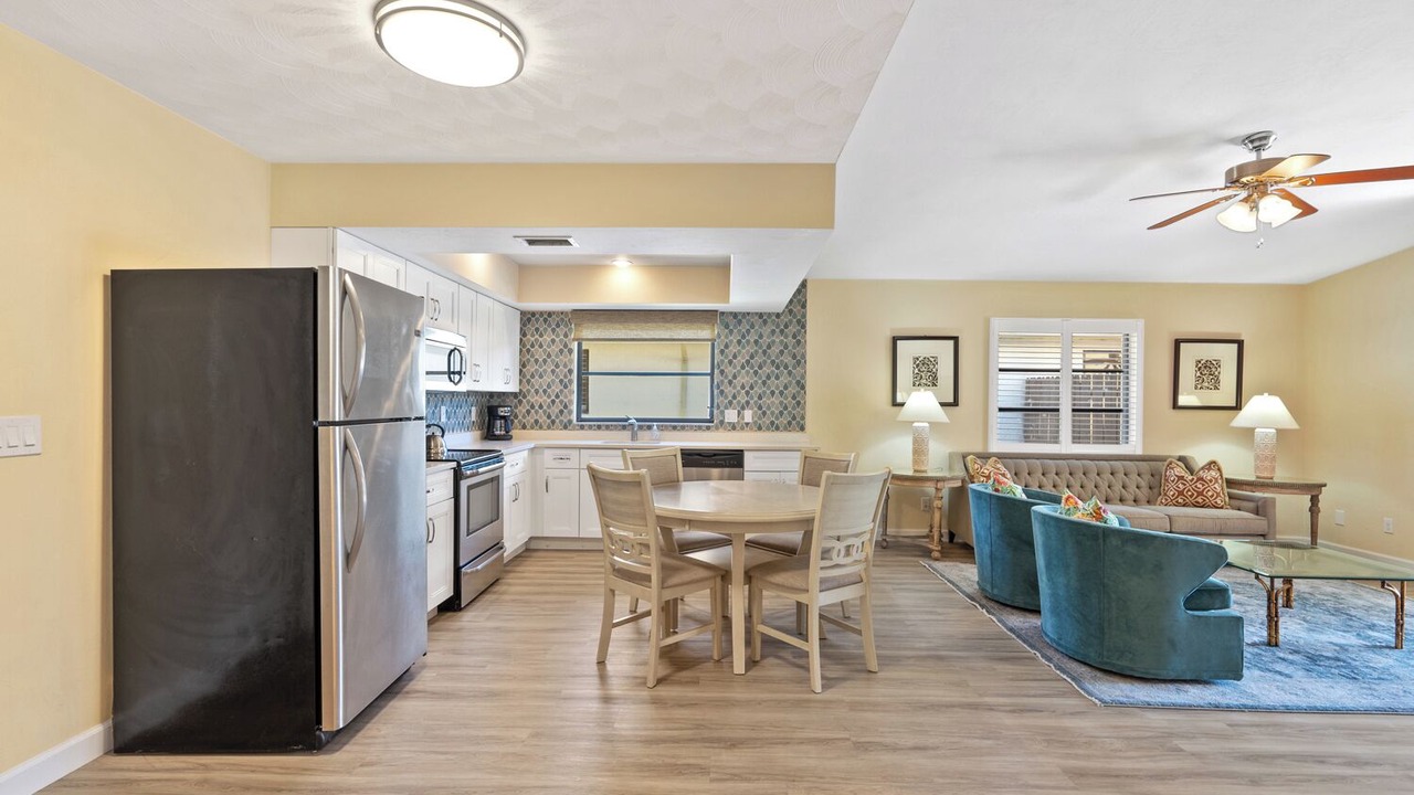 Photo of Livingroom in Naples Park