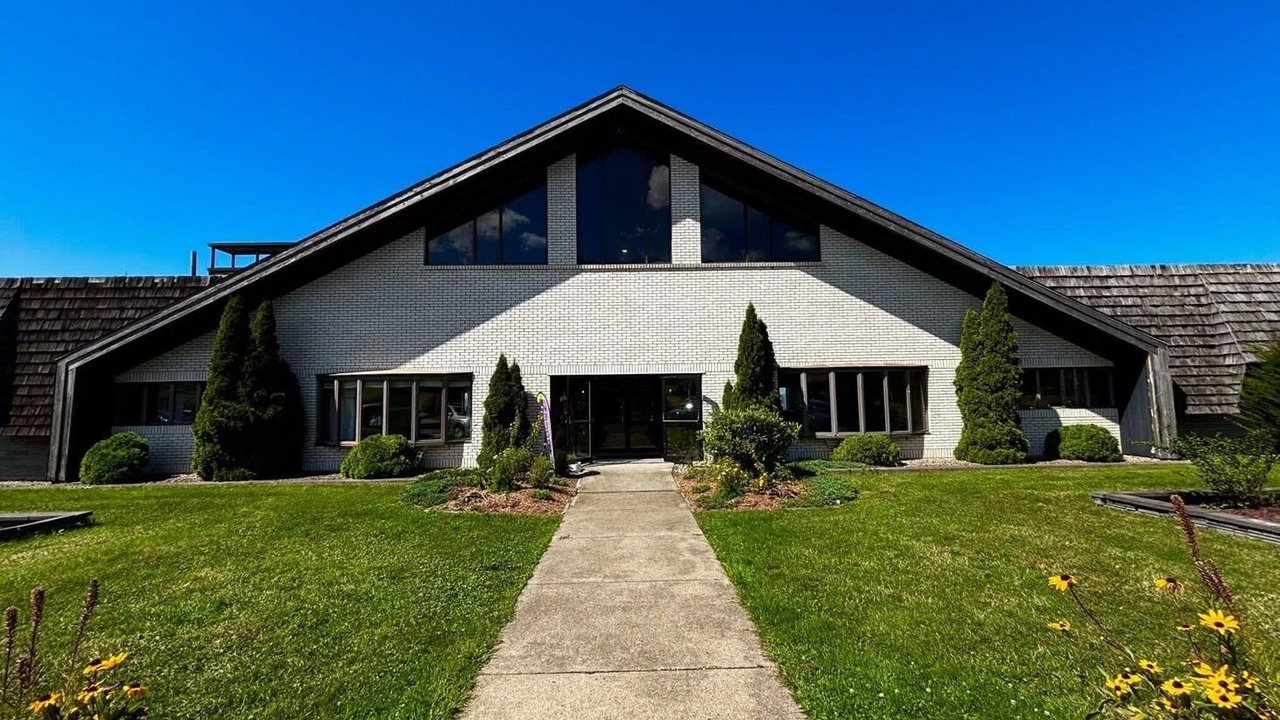 Photo of Outdoor in Hector