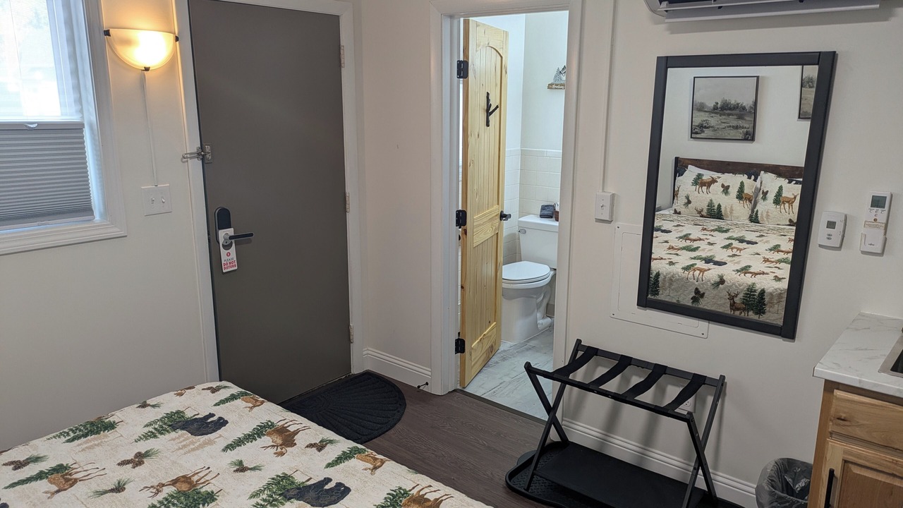 Photo of Bedroom in Canaan