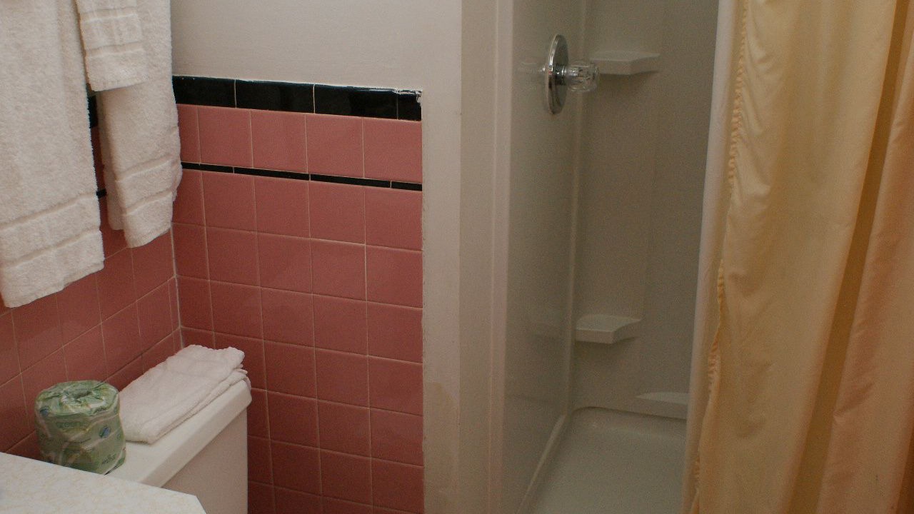Photo of Bathroom in Upper Village