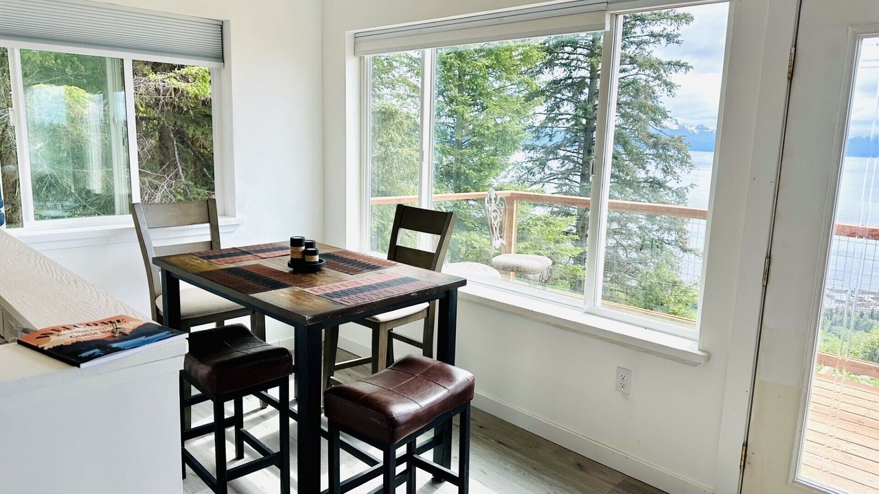 Photo of Bedroom in Homer