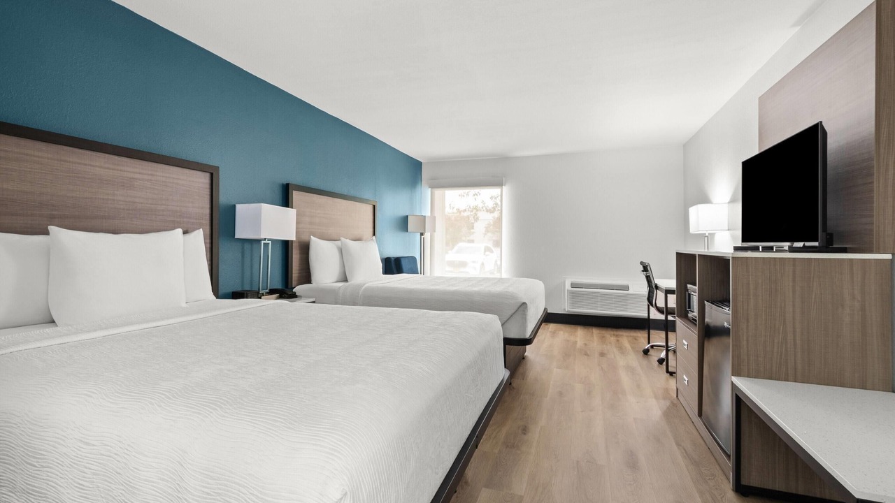 Photo of Bedroom in Batavia
