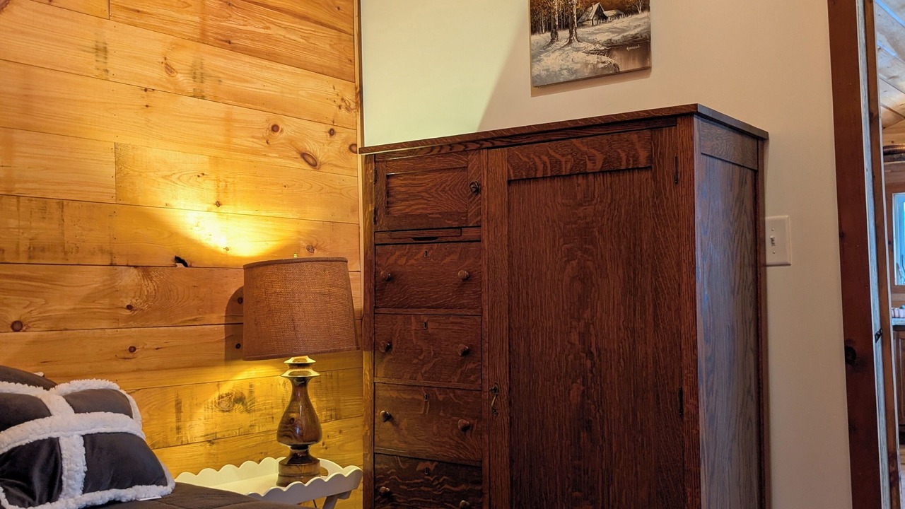 Photo of Bedroom in Indian Lake