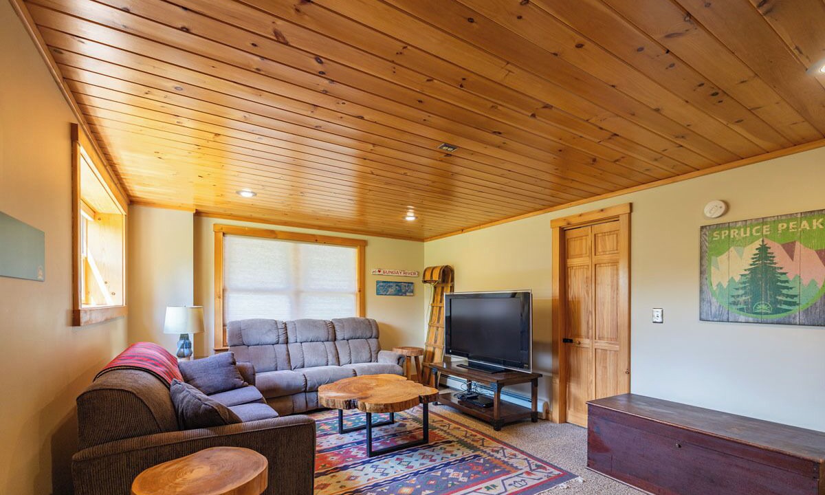 Photo of Livingroom in Bethel