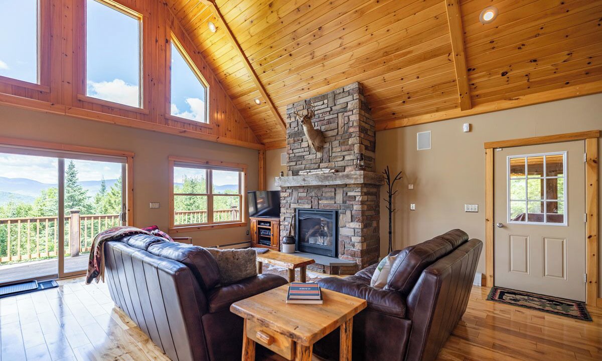 Photo of Livingroom in Bethel