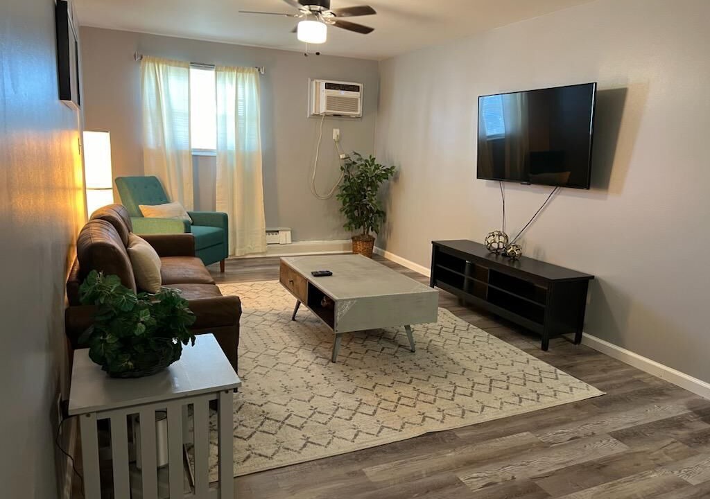 Photo of Livingroom in Lincoln Village