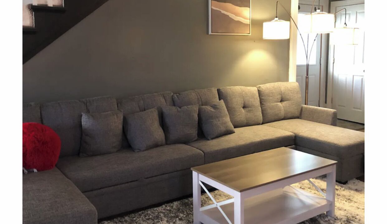 Photo of Livingroom in Brookville