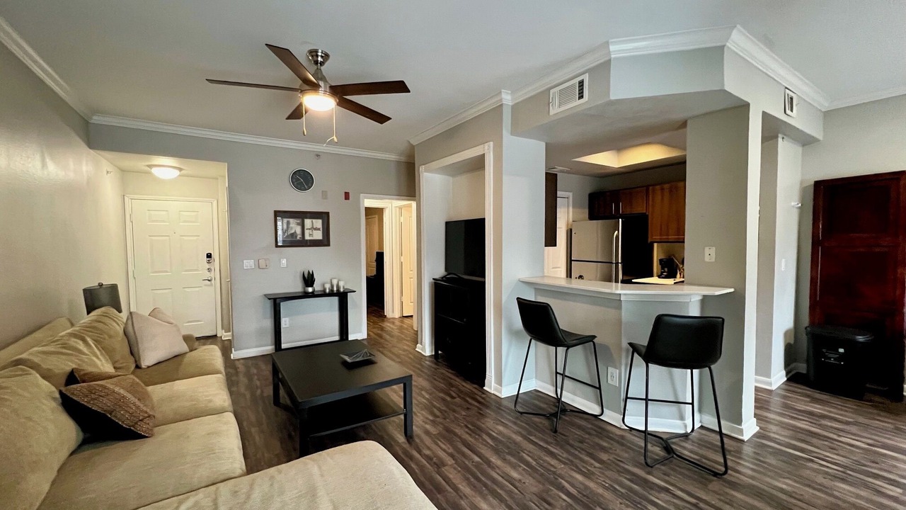 Photo of Livingroom in Uptown