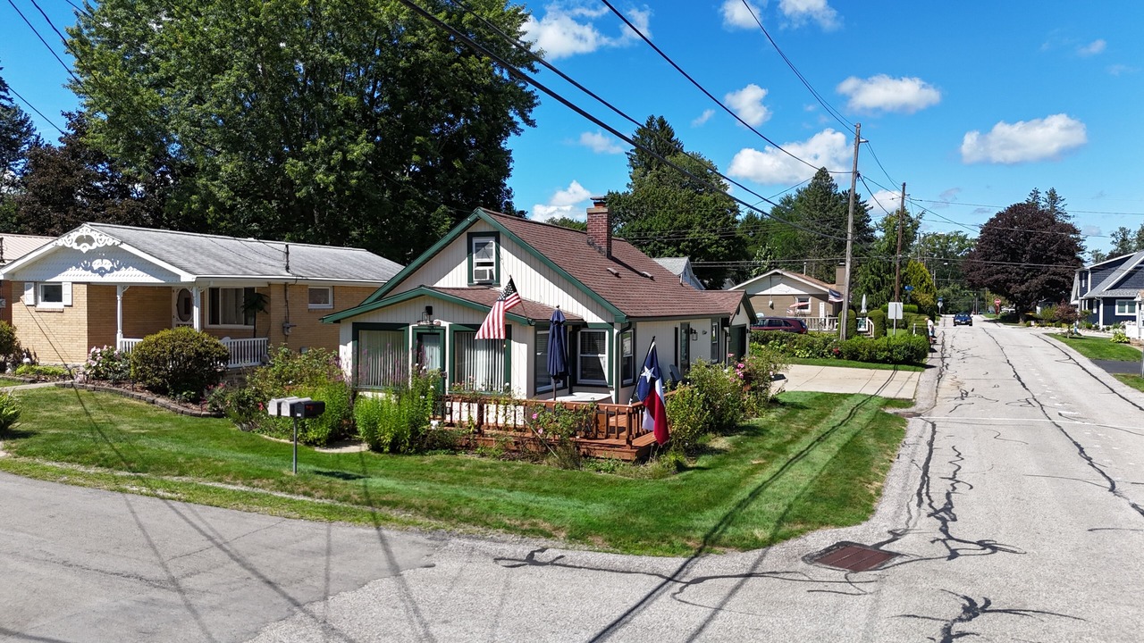Photo of Outdoor in Edinboro