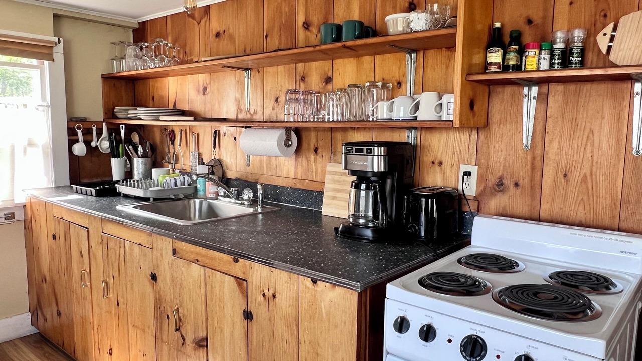 Photo of Kitchen in New Harbor