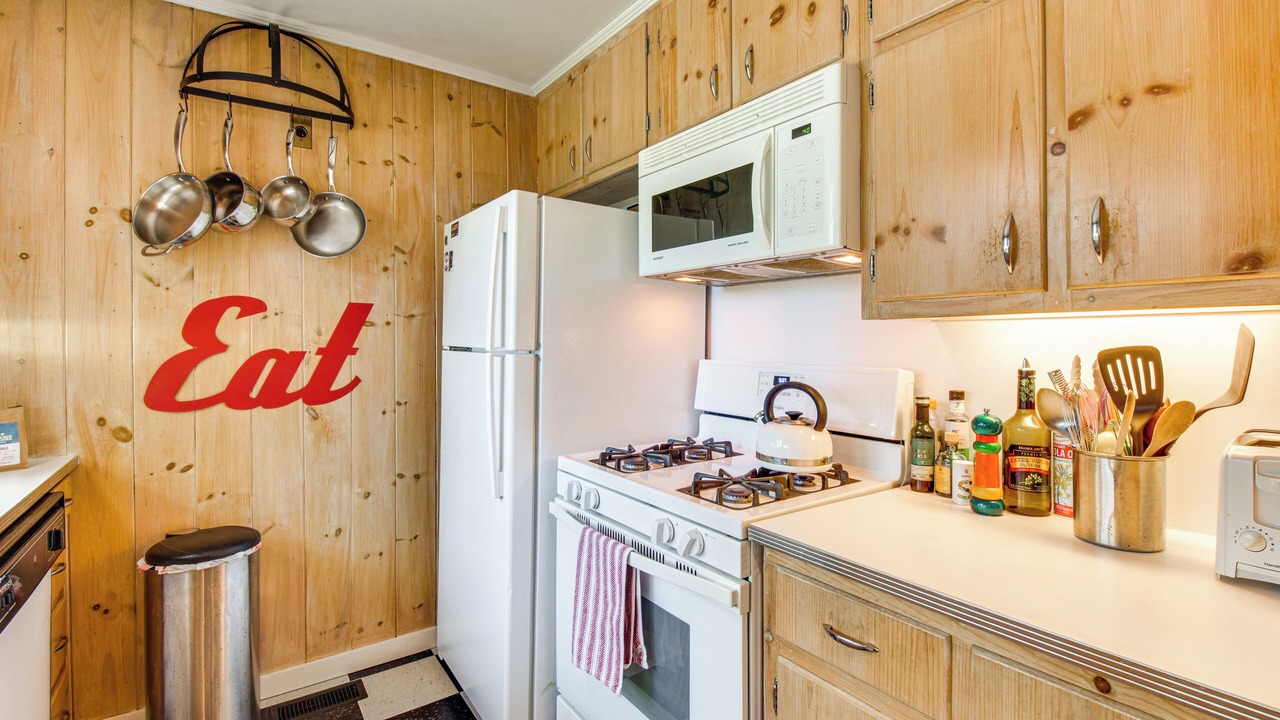 Photo of Kitchen in Mirror Lake