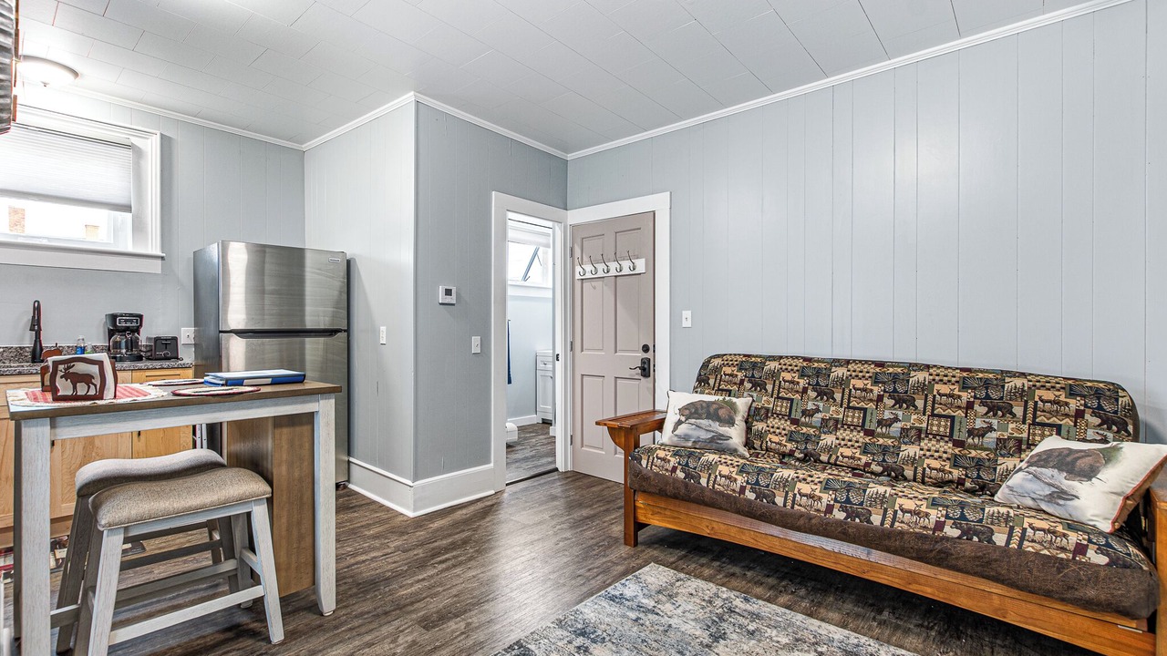 Photo of Livingroom in Colebrook