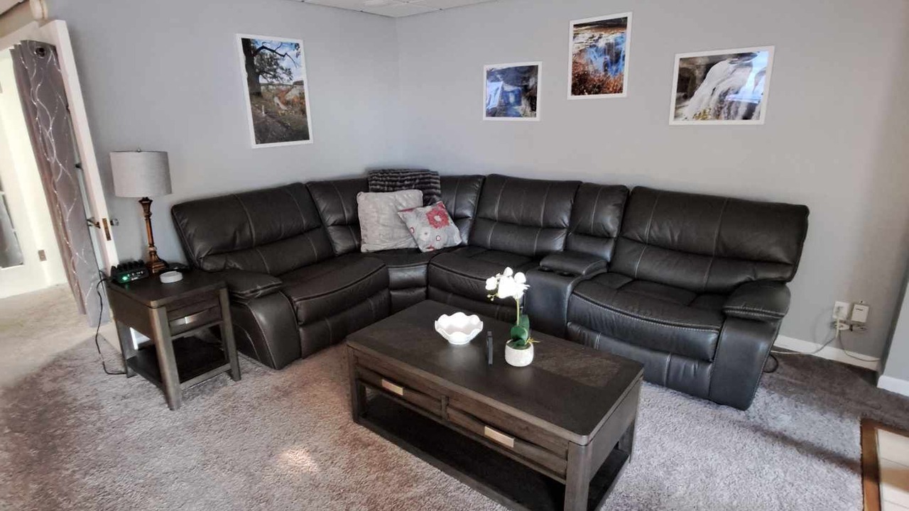 Photo of Livingroom in West Seneca