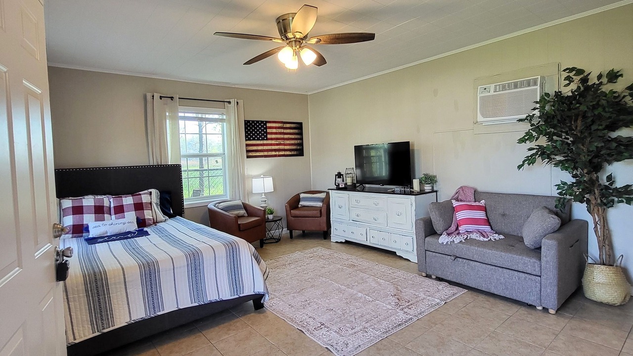 Photo of Bedroom in West Tawakoni
