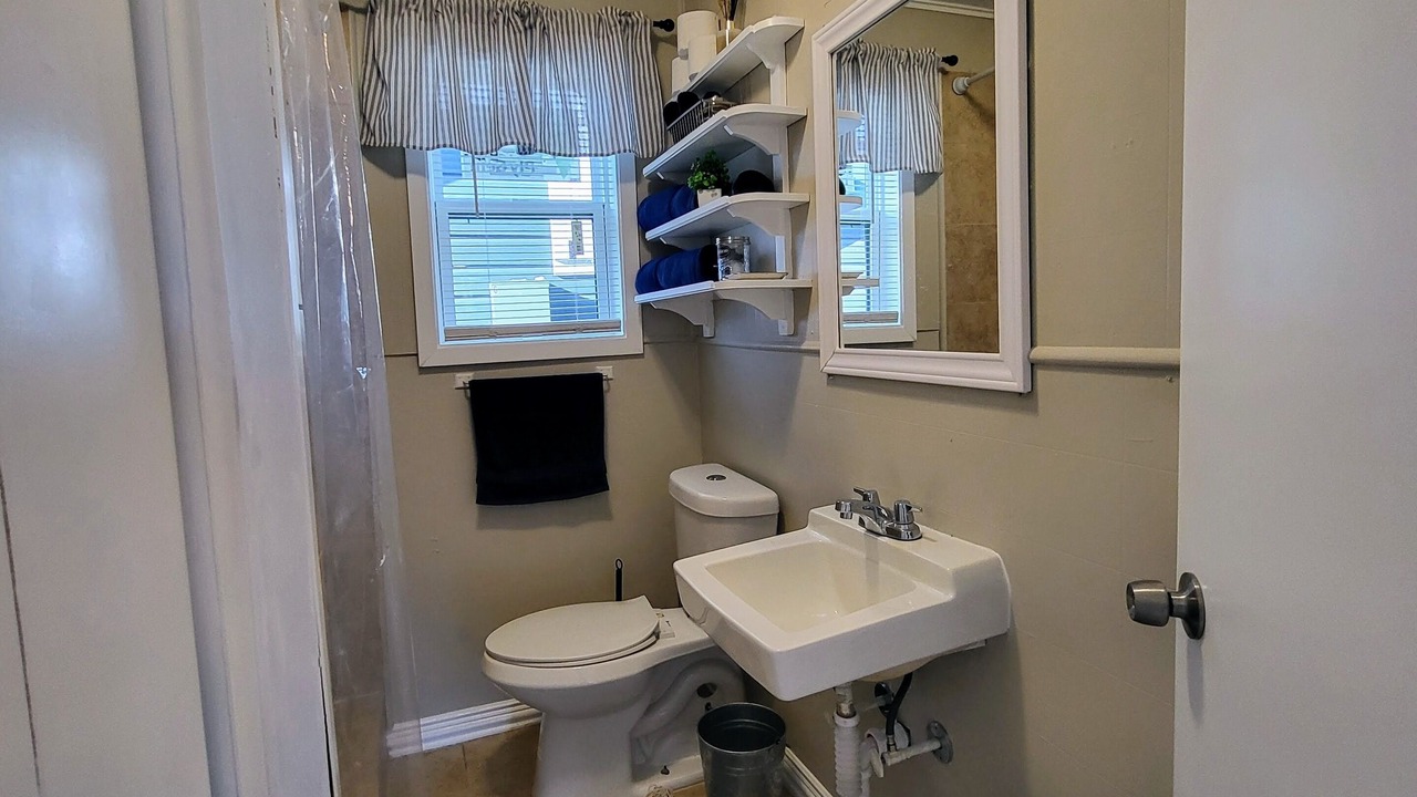Photo of Bathroom in West Tawakoni