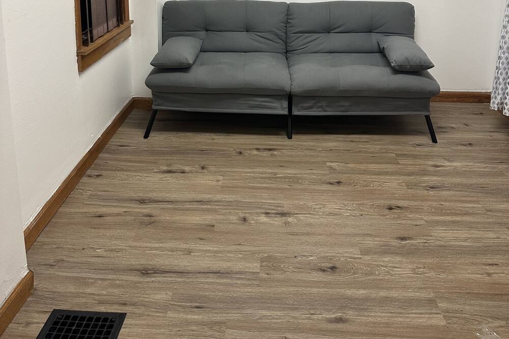 Photo of Livingroom in Binghamton