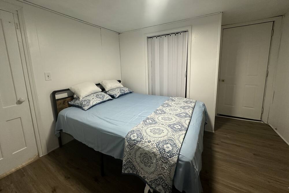 Photo of Bedroom in Binghamton