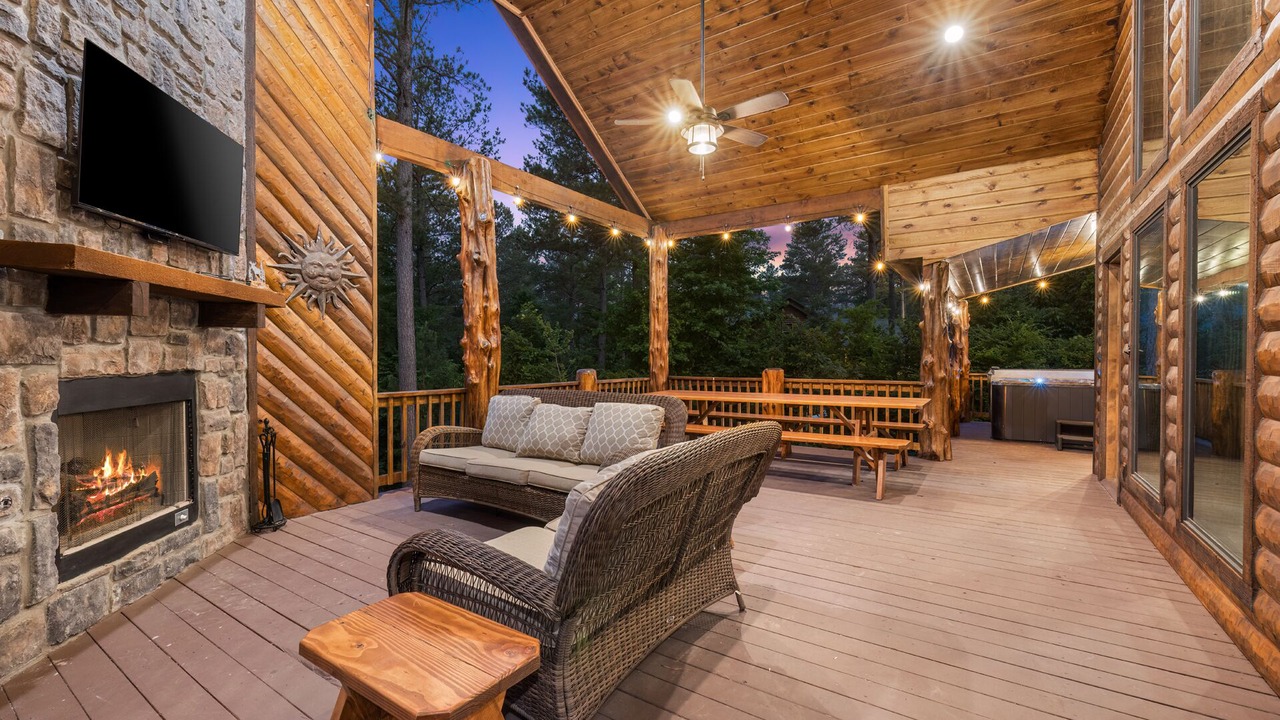 Photo of Patio Balcony in Broken Bow