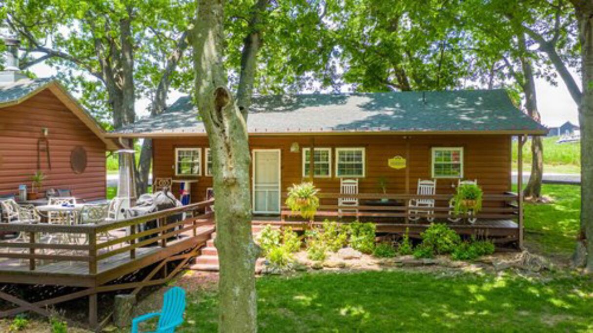 Photo of Outdoor in Cleora