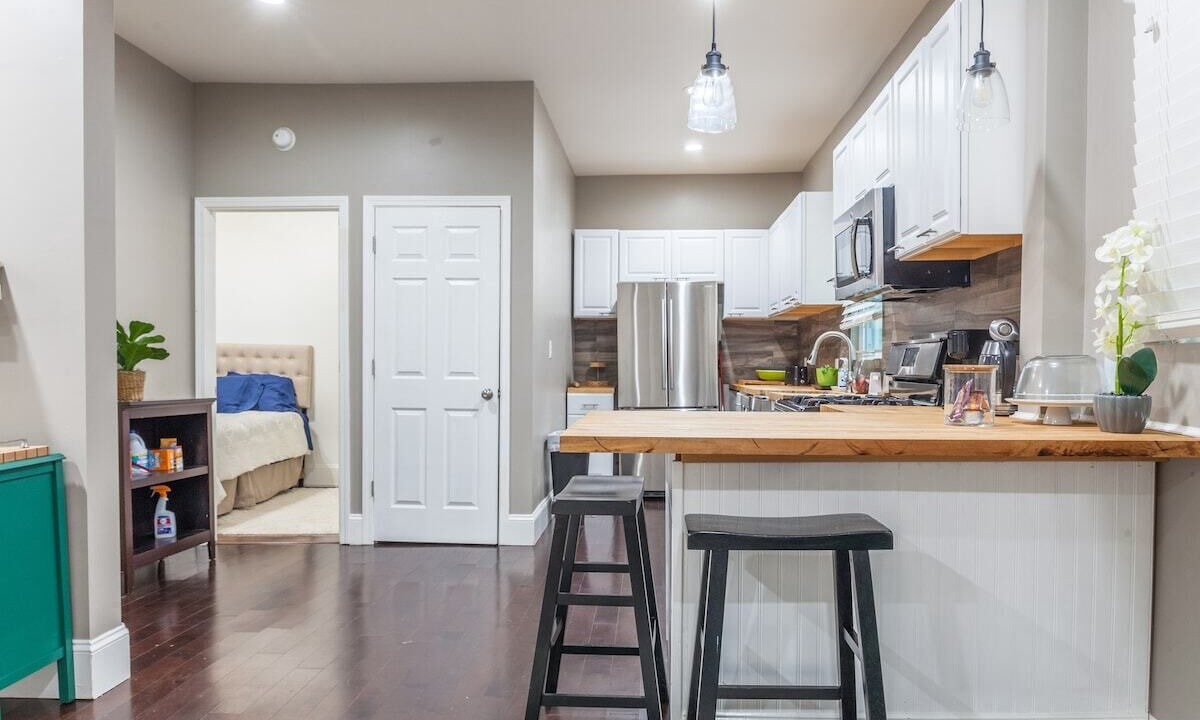 Photo of Kitchen in Front Park