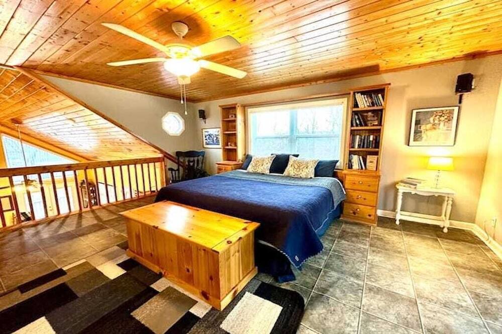 Photo of Bedroom in Andrews
