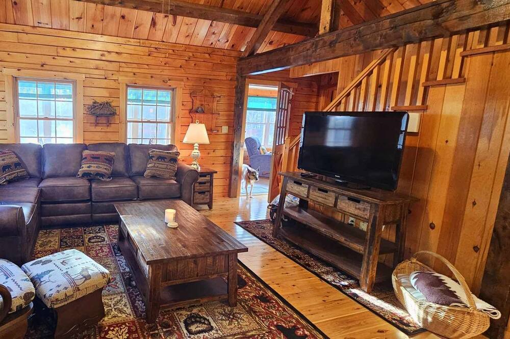Photo of Livingroom in Beaver Cove