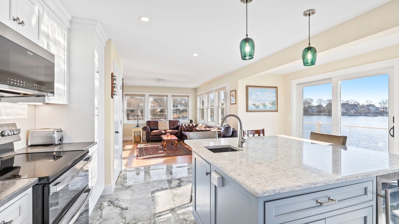 Photo of Kitchen in Narragansett