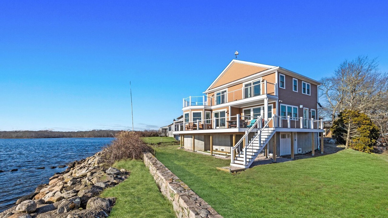 Photo of Outdoor in Narragansett