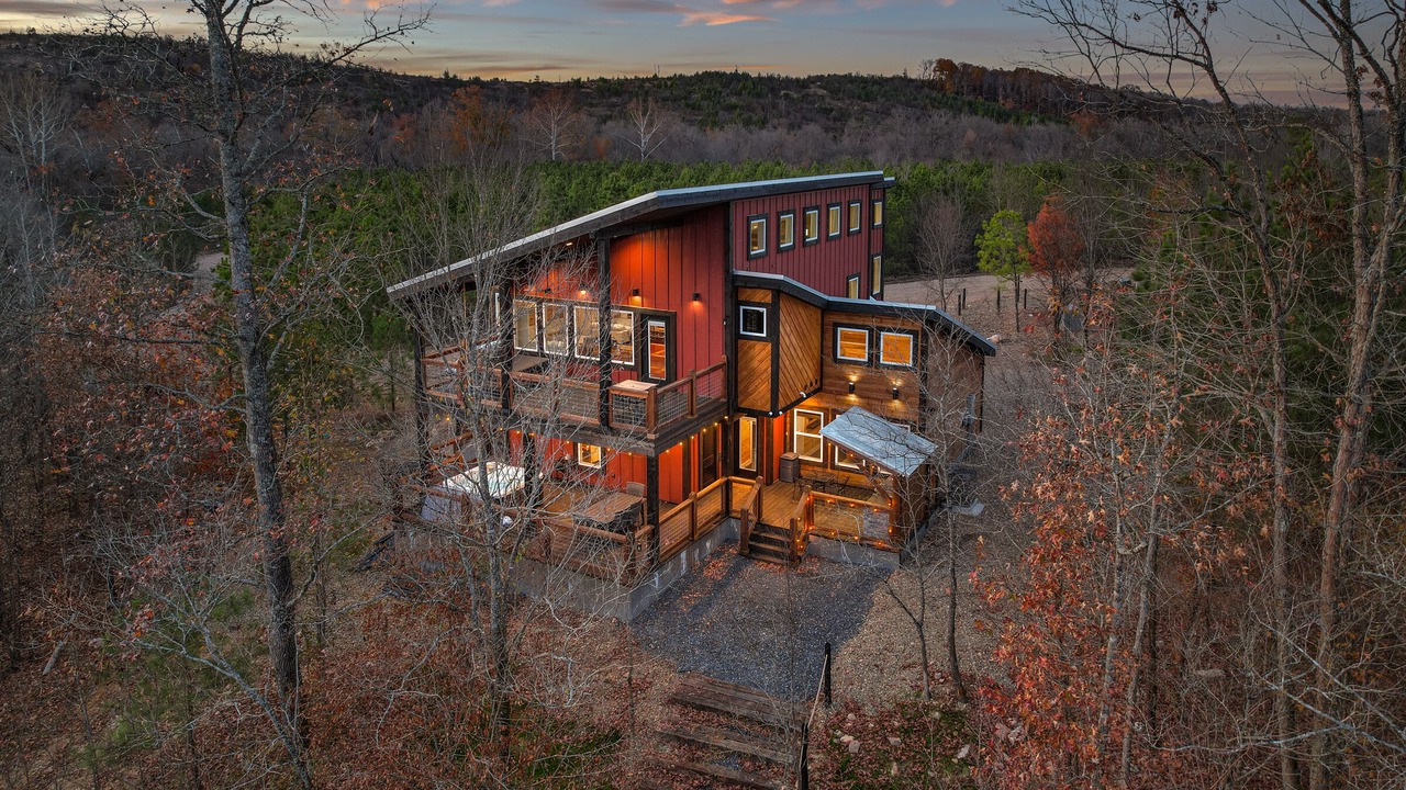 Photo of Outdoor in Golden