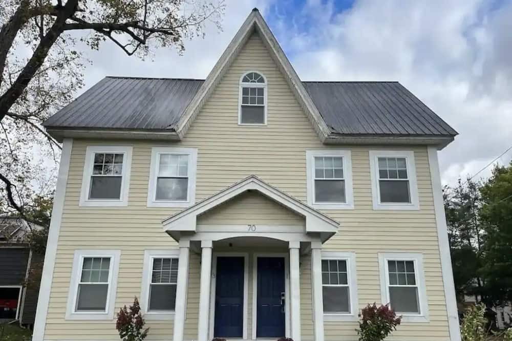 Photo of Outdoor in Gorham