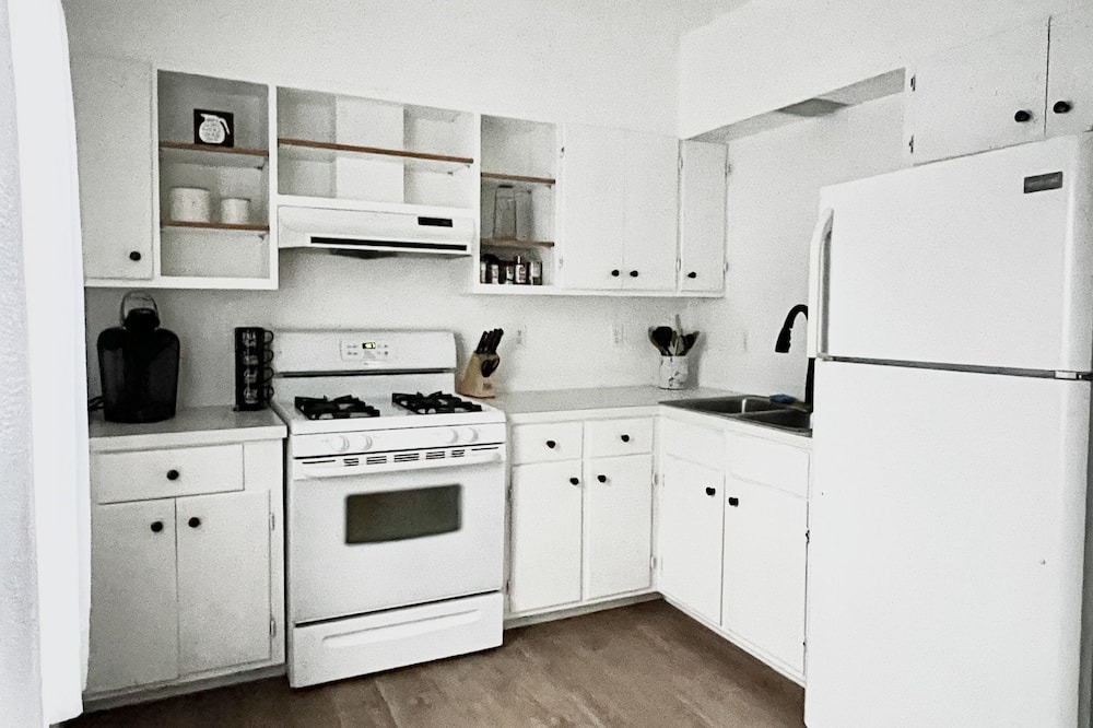 Photo of Kitchen in Warren