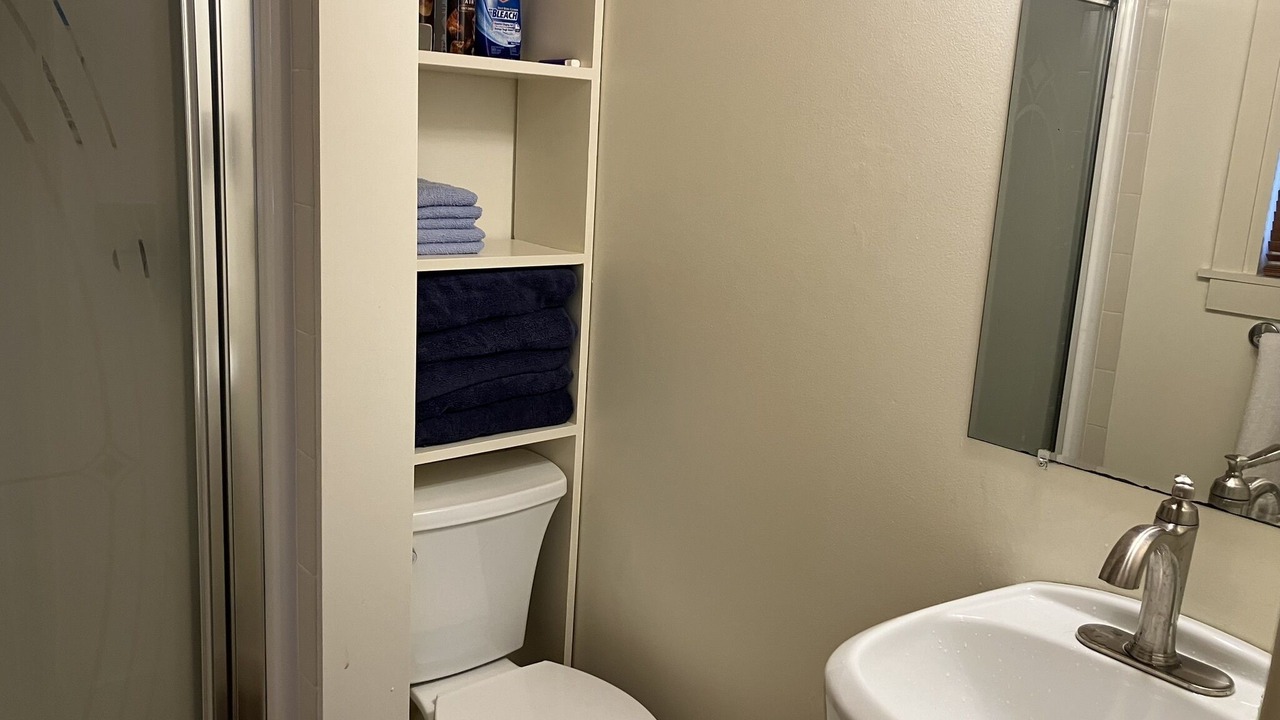 Photo of Others in Lovell